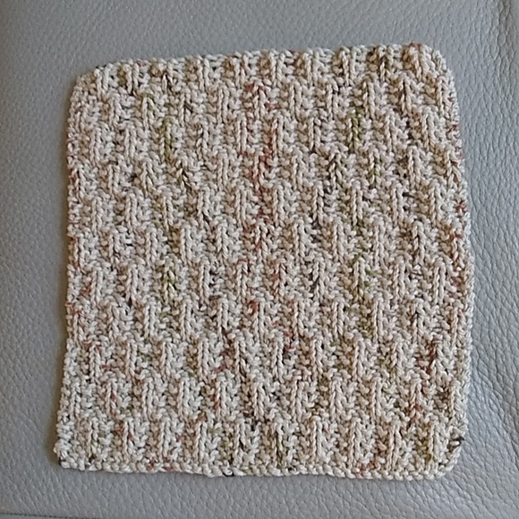 5 Hand Knitted Cotton Dish Cloths - Picture 3 of 5